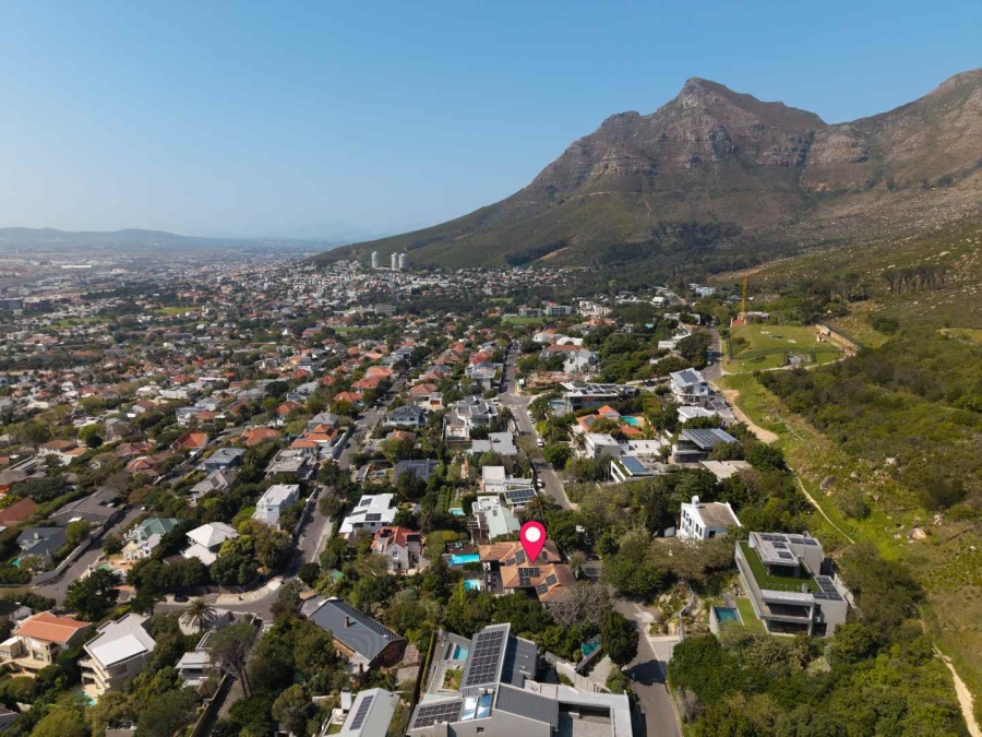 5 Bedroom Property for Sale in Higgovale Western Cape
